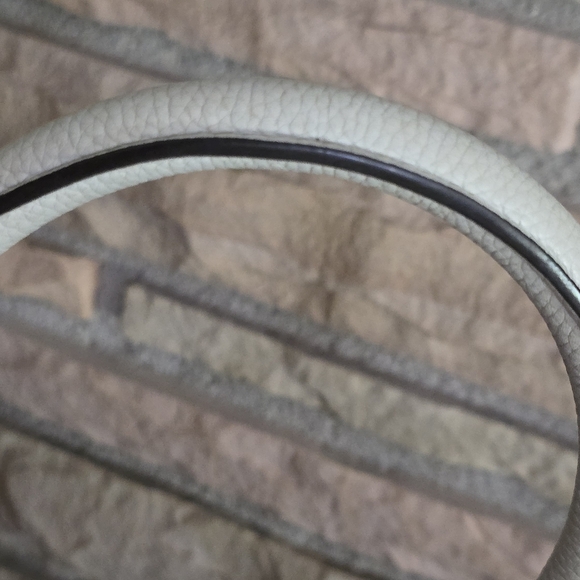 🐢 Céline White Drummed Calfskin Luggage Mini - Picture 17 of 17